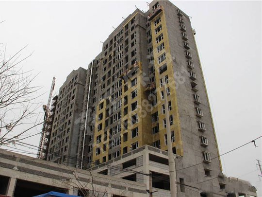 巖棉保溫板優(yōu)點(diǎn)與缺點(diǎn)有哪些？